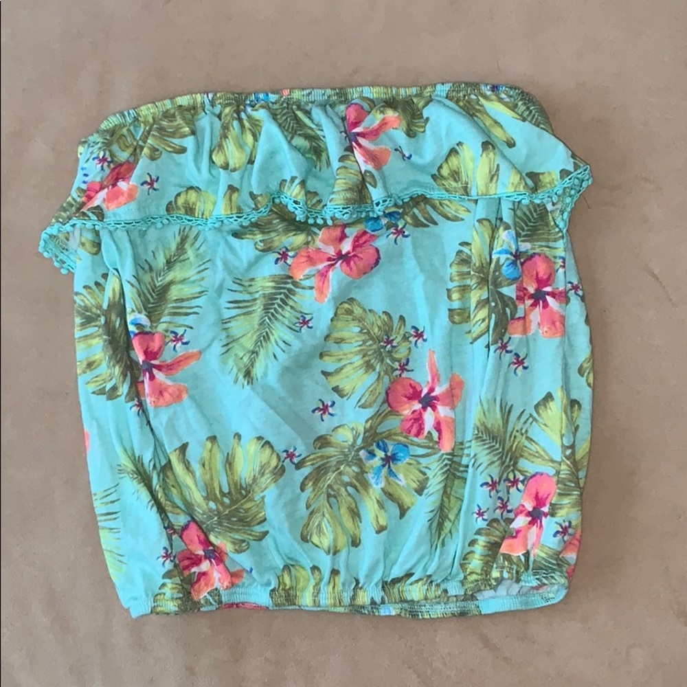Strapless tropical top !